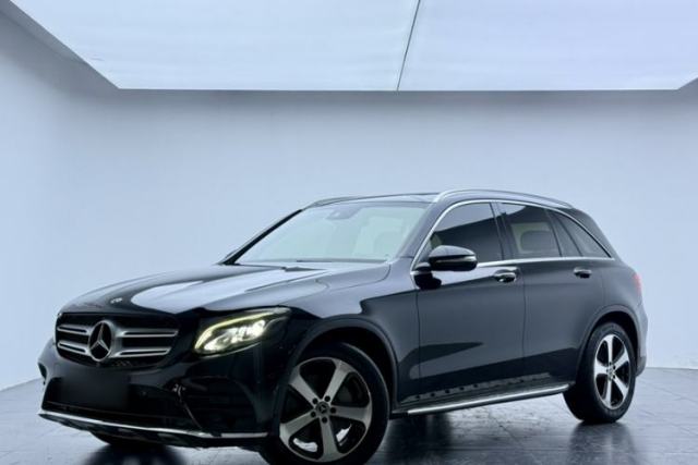 Used Mercedes-Benz GLC 2018 Facelift GLC 260 4MATIC Luxury Edition