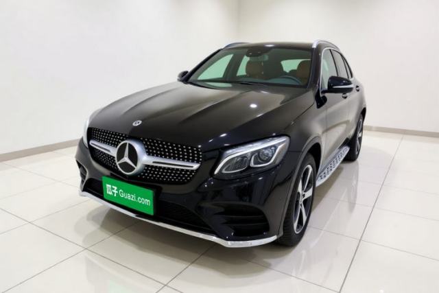 Ojetý Mercedes-Benz GLC 2018 Facelift GLC 260 4MATIC Luxury Edition