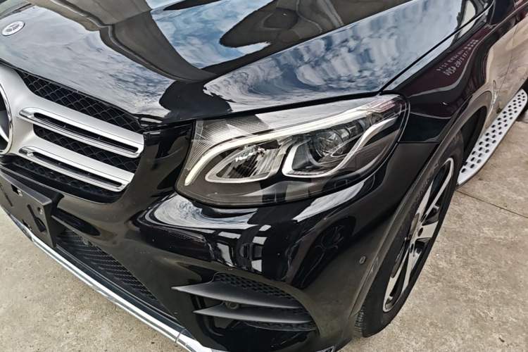 Used Mercedes-Benz GLC 2018 Facelift GLC 260 4MATIC Luxury Edition Left Front Headlight