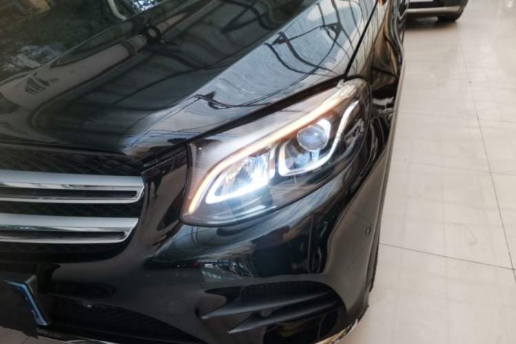 Used Mercedes-Benz GLC 2018 Facelift GLC 260 4MATIC Luxury Edition Left Front Headlight