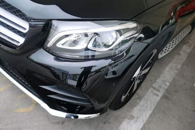 Used Mercedes-Benz GLC 2018 Facelift GLC 260 4MATIC Luxury Edition Left Front Headlight