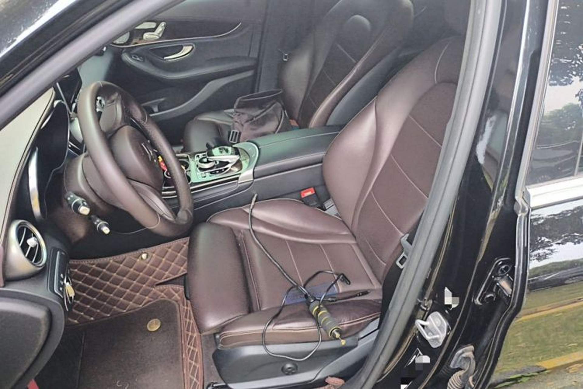 Used Mercedes-Benz GLC 2018 GLC 260 4MATIC Luxury Model Left Front Seat