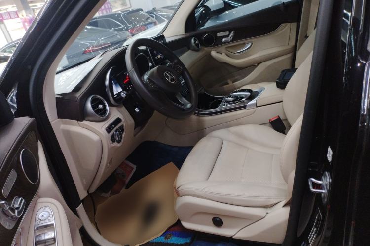 Used Mercedes-Benz GLC 2018 GLC 300 4MATIC Sport Edition Left Front Seat