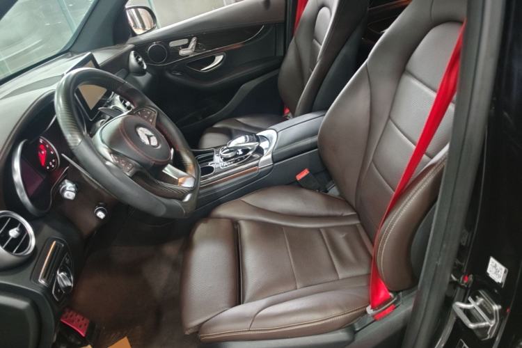 Used Mercedes-Benz GLC 2018 GLC 260 4MATIC Dynamic Edition Left Front Seat