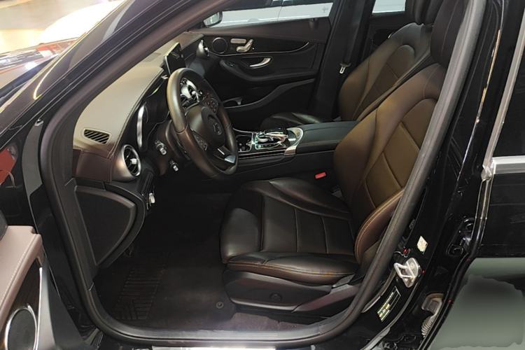 Used Mercedes-Benz GLC 2018 GLC 260 4MATIC Dynamic Edition Left Front Seat