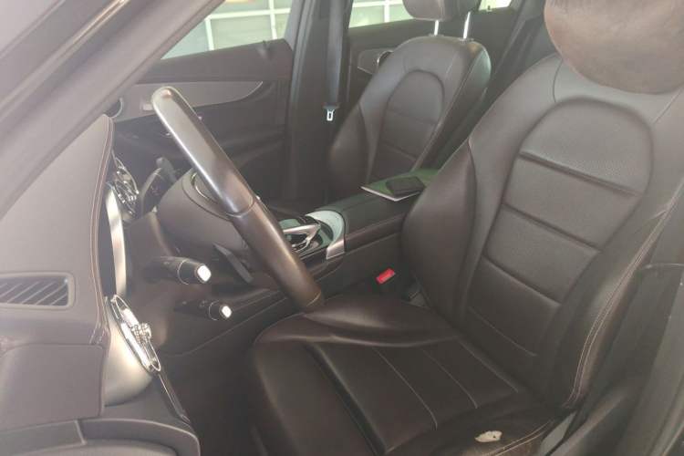 Used Mercedes-Benz GLC 2018 GLC 200 4MATIC Left Front Seat
