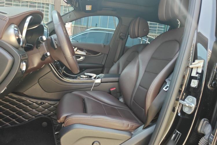 Used Mercedes-Benz GLC 2018 GLC 260 4MATIC Dynamic Edition Left Front Seat
