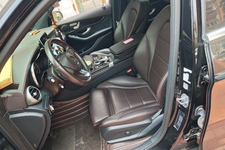 Used Mercedes-Benz GLC 2018 GLC 260 4MATIC Dynamic Edition Left Front Seat