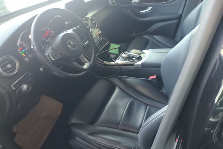 Used Mercedes-Benz GLC 2018 GLC 260 4MATIC Dynamic Edition Left Front Seat