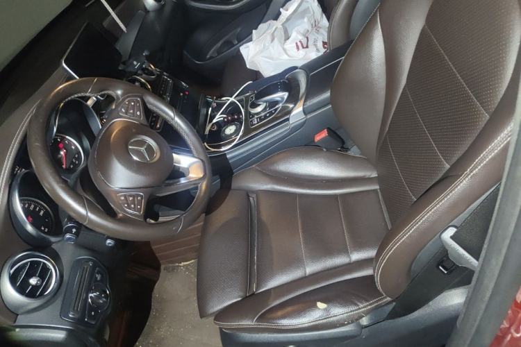 Used Mercedes-Benz GLC 2018 GLC 260 4MATIC Dynamic Edition Left Front Seat