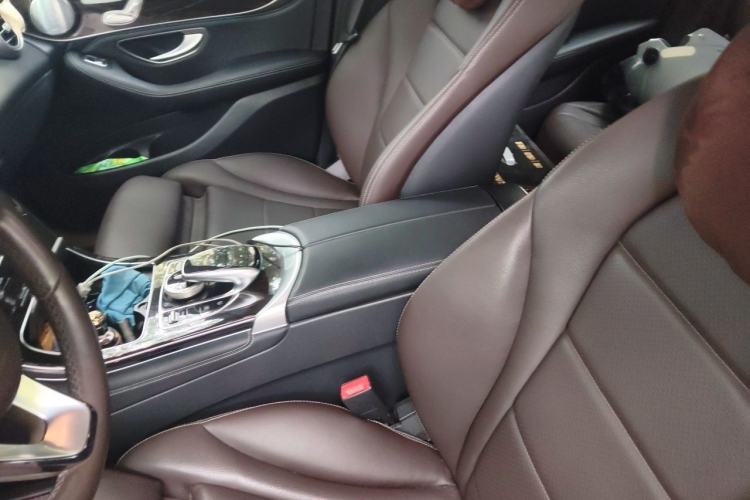 Used Mercedes-Benz GLC 2018 Facelift GLC 260 4MATIC Luxury Edition Left Front Seat