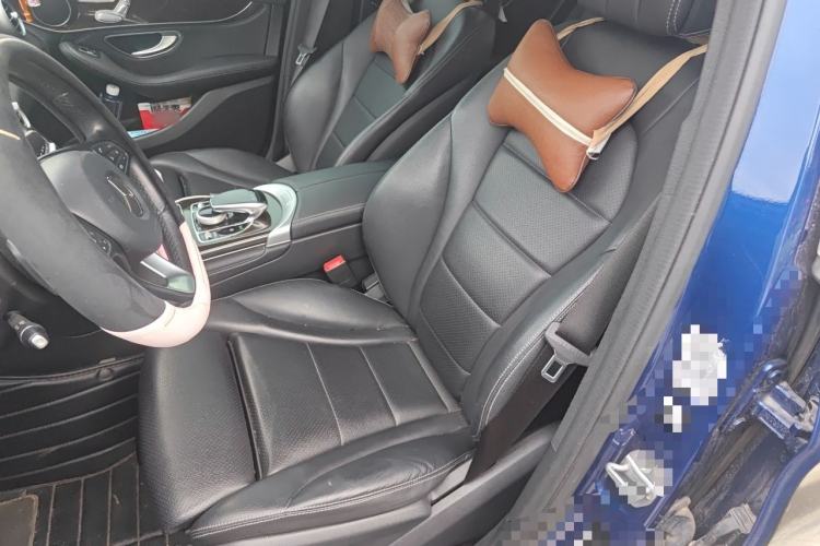 Used Mercedes-Benz GLC 2018 Facelift GLC 260 4MATIC Luxury Edition Left Front Seat