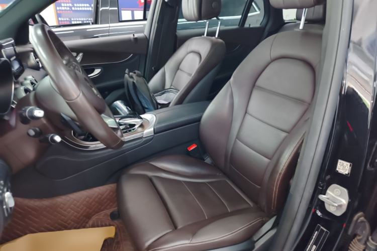 Used Mercedes-Benz GLC 2018 GLC 300 4MATIC Sport Edition Left Front Seat