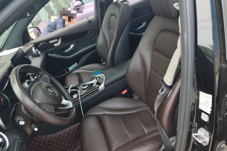 Used Mercedes-Benz GLC 2018 Facelifted GLC 260 4MATIC Dynamic Edition Left Front Seat