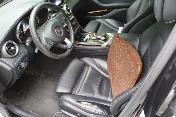Used Mercedes-Benz GLC 2018 GLC 260 4MATIC Luxury Model Left Front Seat
