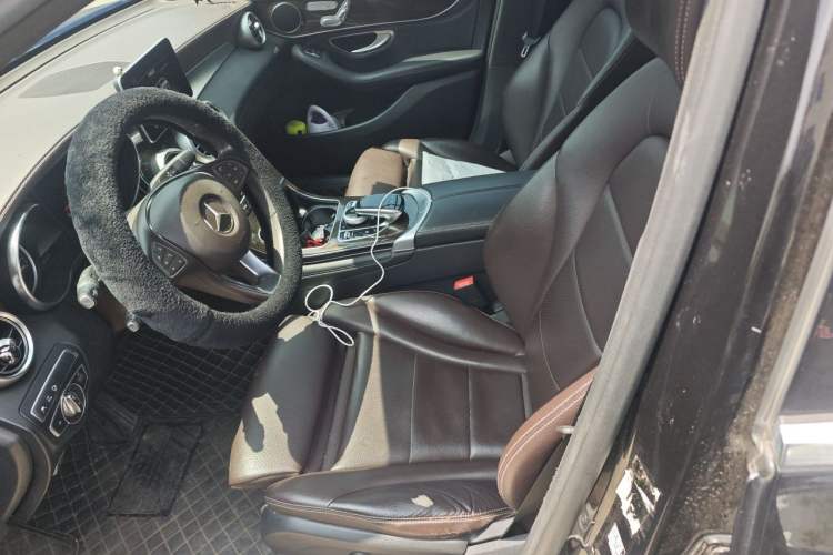 Used Mercedes-Benz GLC 2018 GLC 260 4MATIC Luxury Model Left Front Seat