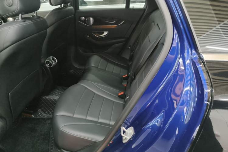 Used Mercedes-Benz GLC 2018 GLC 260 4MATIC Dynamic Edition Left Rear Seat