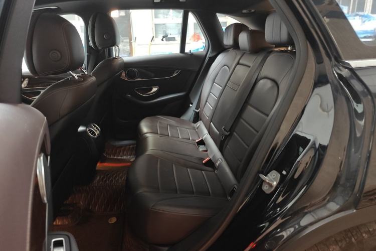 Used Mercedes-Benz GLC 2018 GLC 260 4MATIC Luxury Model Left Rear Seat