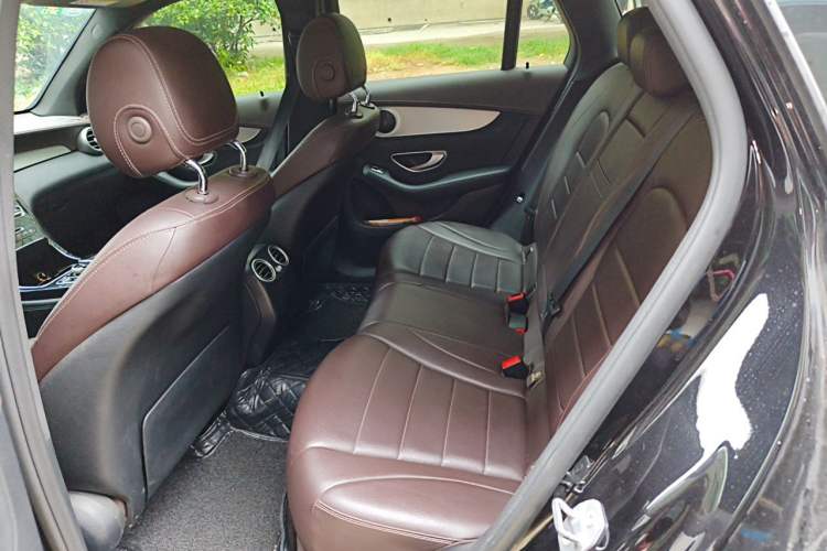 Used Mercedes-Benz GLC 2018 Facelift GLC 200 4MATIC Left Rear Seat