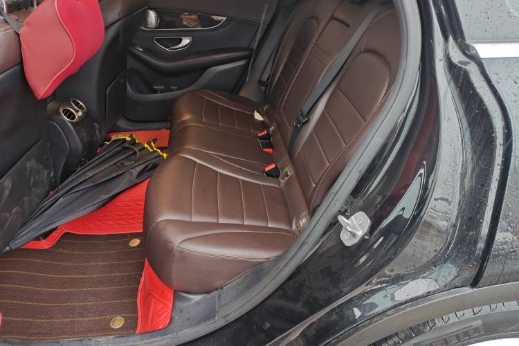 Used Mercedes-Benz GLC 2018 Facelift GLC 260 4MATIC Luxury Edition Left Rear Seat