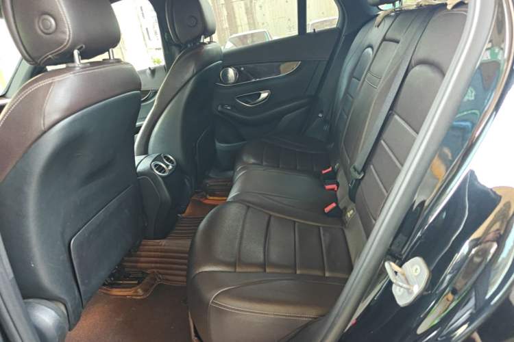 Used Mercedes-Benz GLC 2018 Facelifted GLC 260 4MATIC Dynamic Edition Left Rear Seat