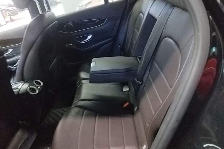 Used Mercedes-Benz GLC 2018 Facelifted GLC 260 4MATIC Dynamic Edition Left Rear Seat