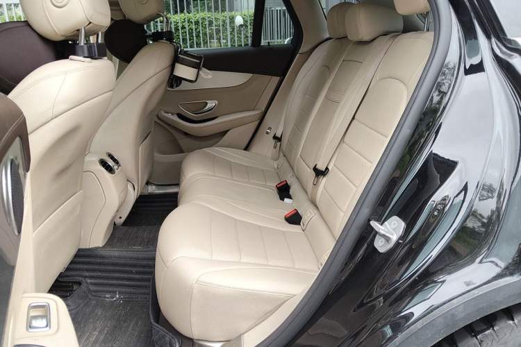Used Mercedes-Benz GLC 2018 GLC 200 4MATIC Left Rear Seat