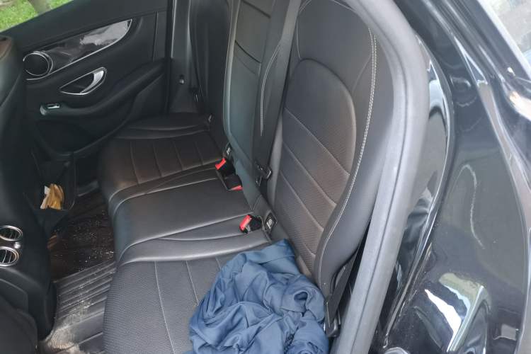 Used Mercedes-Benz GLC 2018 Facelift GLC 260 4MATIC Luxury Edition Left Rear Seat