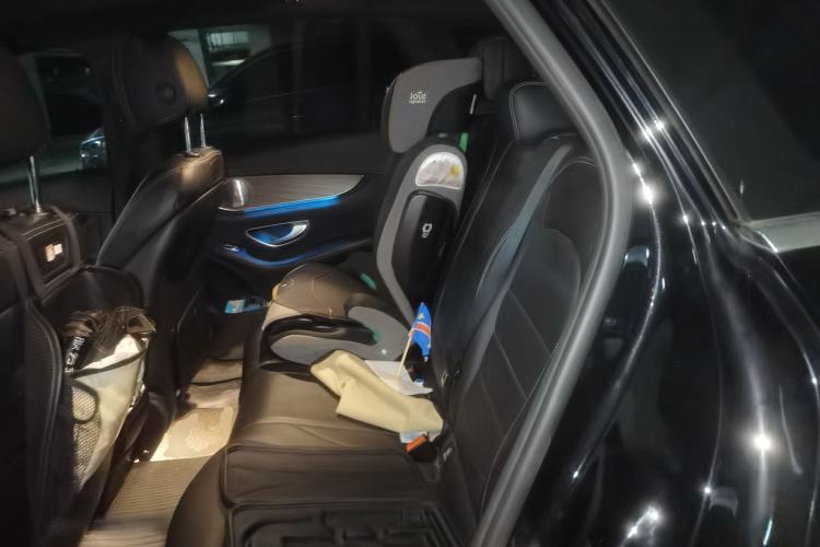 Used Mercedes-Benz GLC 2018 GLC 300 4MATIC Sport Edition Left Rear Seat