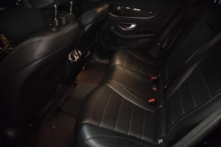 Used Mercedes-Benz GLC 2018 GLC 260 4MATIC Dynamic Edition Left Rear Seat