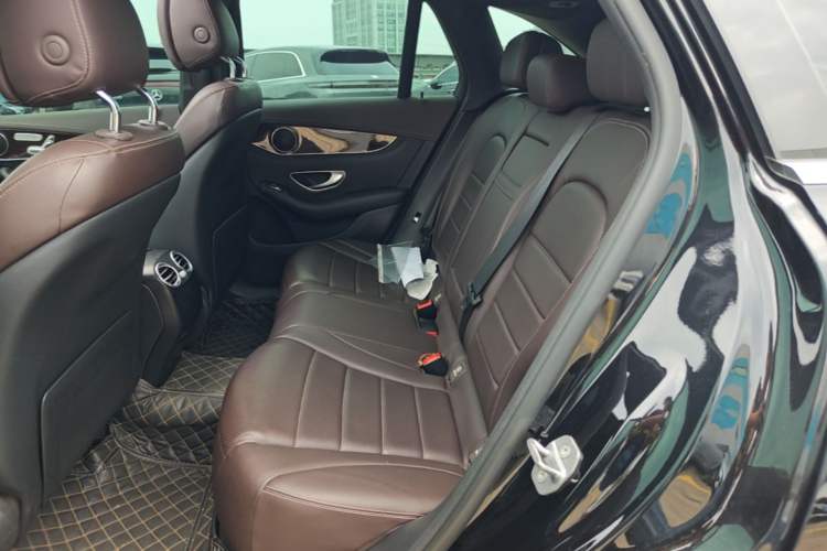 Used Mercedes-Benz GLC 2018 GLC 260 4MATIC Luxury Model Left Rear Seat
