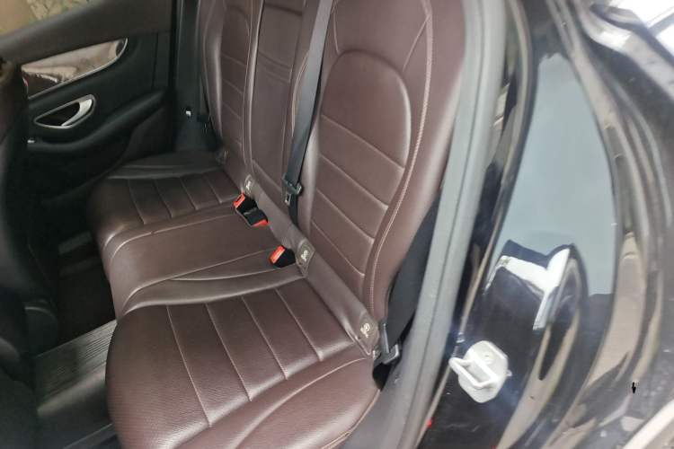 Used Mercedes-Benz GLC 2018 Facelift GLC 260 4MATIC Luxury Edition Left Rear Seat