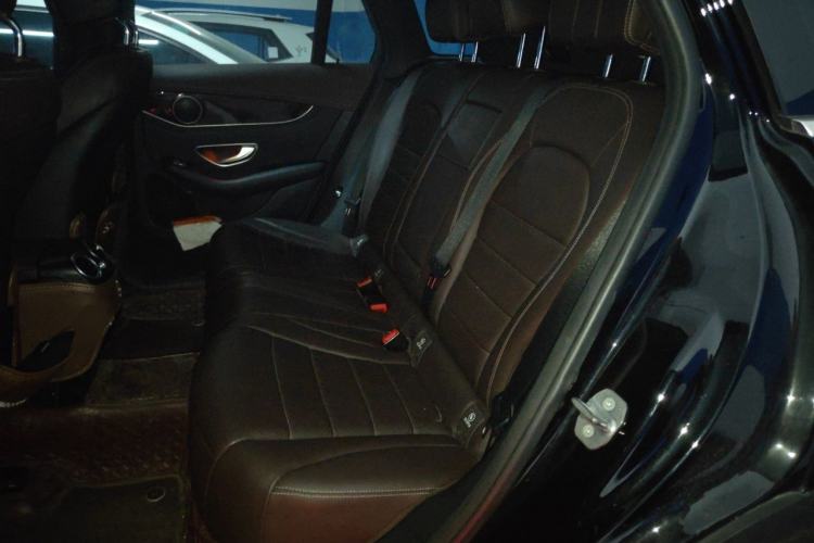 Used Mercedes-Benz GLC 2018 Facelift GLC 260 4MATIC Luxury Edition Left Rear Seat