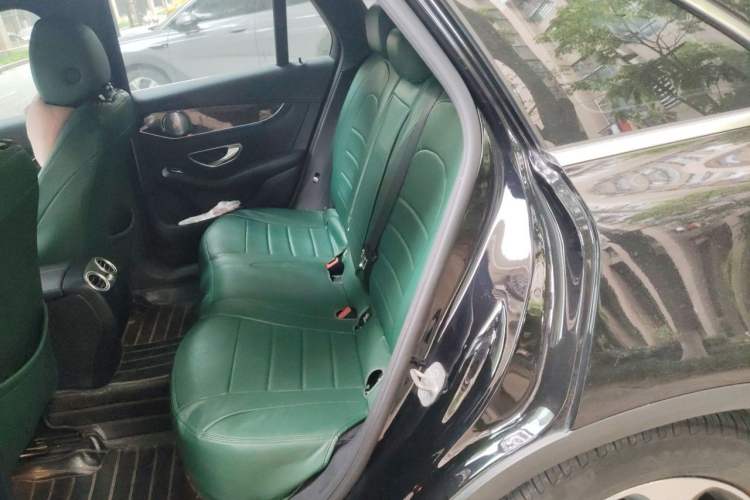 Used Mercedes-Benz GLC 2018 Facelift GLC 260 4MATIC Luxury Edition Left Rear Seat