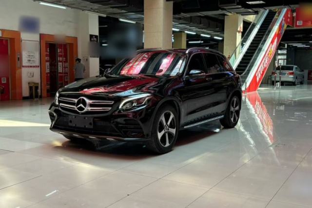 Used Mercedes-Benz GLC 2018 Facelift GLC 260 4MATIC Luxury Edition