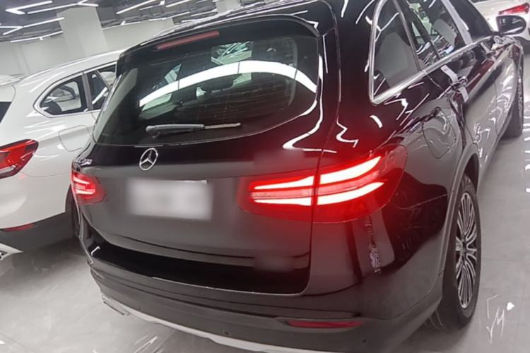 Used Mercedes-Benz GLC 2018 Facelift GLC 200 4MATIC Rear