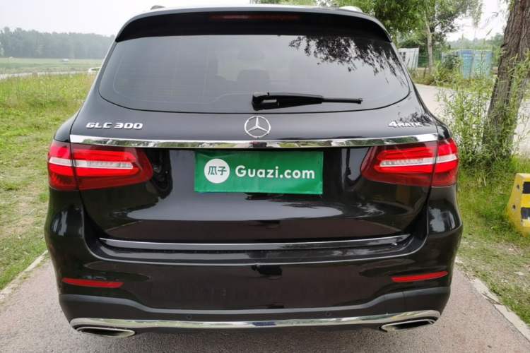 Used Mercedes-Benz GLC 2018 GLC 260 4MATIC Luxury Model Rear