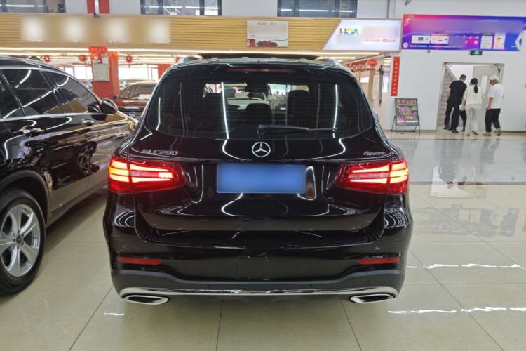 Used Mercedes-Benz GLC 2018 Facelift GLC 260 4MATIC Luxury Edition Rear