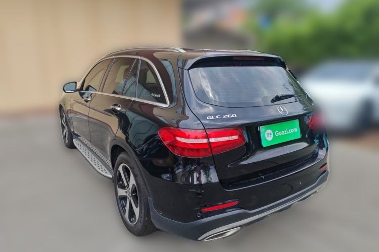 Used Mercedes-Benz GLC 2018 Facelift GLC 260 4MATIC Luxury Edition Rear Left 45 Deg