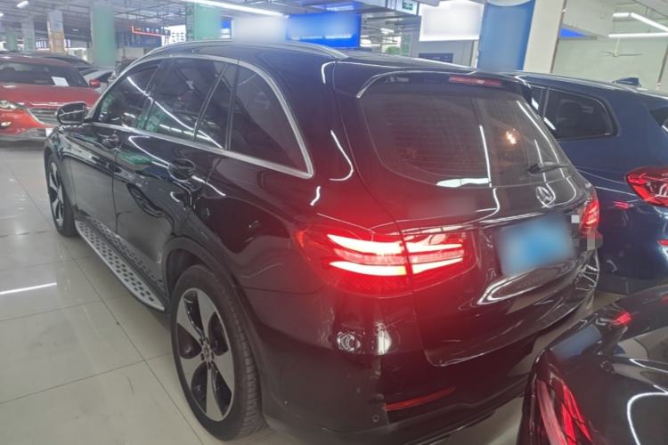 Used Mercedes-Benz GLC 2018 Refreshed GLC 300 4MATIC Dynamic Edition Rear Left 45 Deg