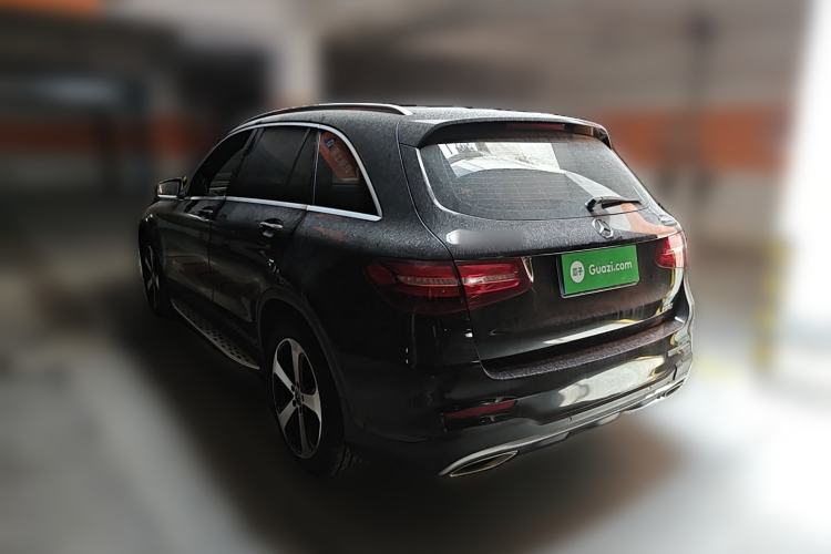 Used Mercedes-Benz GLC 2018 GLC 260 4MATIC Luxury Model Rear Left 45 Deg