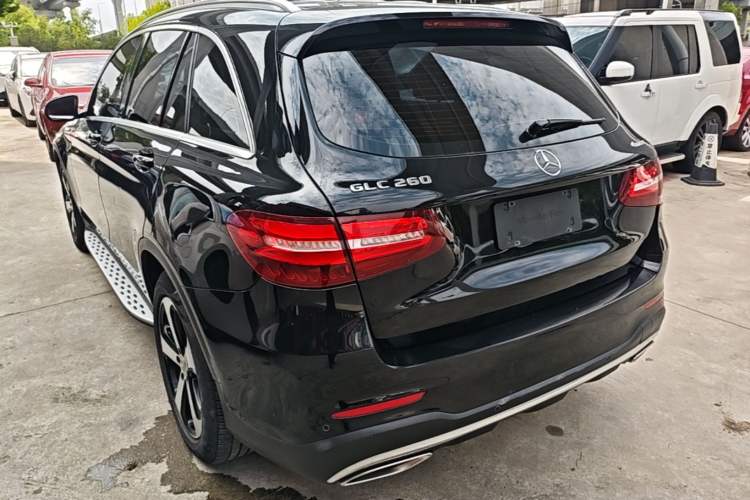 Used Mercedes-Benz GLC 2018 Facelift GLC 260 4MATIC Luxury Edition Rear Left 45 Deg