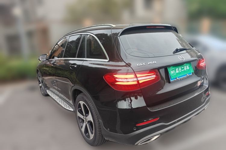Used Mercedes-Benz GLC 2018 GLC 260 4MATIC Luxury Model Rear Left 45 Deg