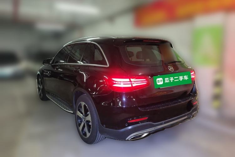 Used Mercedes-Benz GLC 2018 GLC 260 4MATIC Luxury Model Rear Left 45 Deg