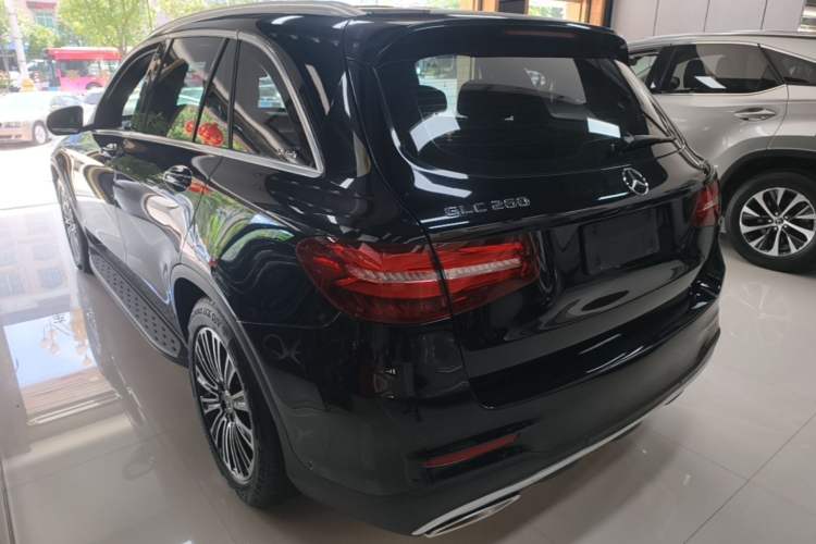 Used Mercedes-Benz GLC 2018 Facelifted GLC 260 4MATIC Dynamic Edition Rear Left 45 Deg