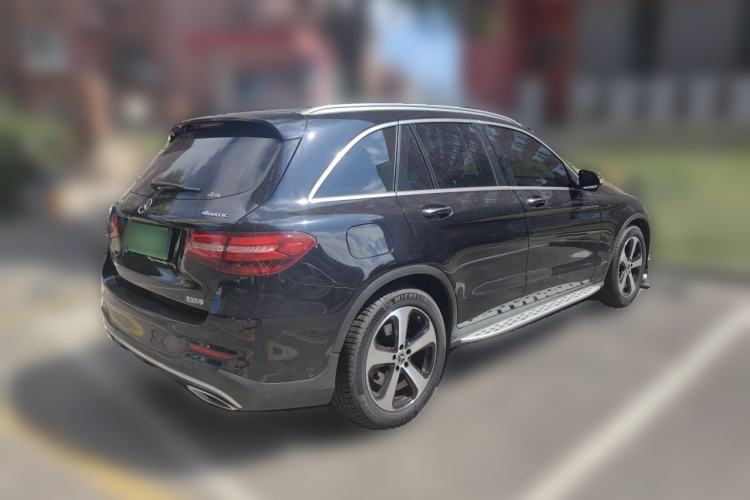 Used Mercedes-Benz GLC 2018 Facelift GLC 260 4MATIC Luxury Edition Rear Right 45 Deg