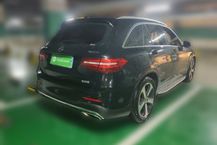 Used Mercedes-Benz GLC 2018 Facelift GLC 260 4MATIC Luxury Edition Rear Right 45 Deg