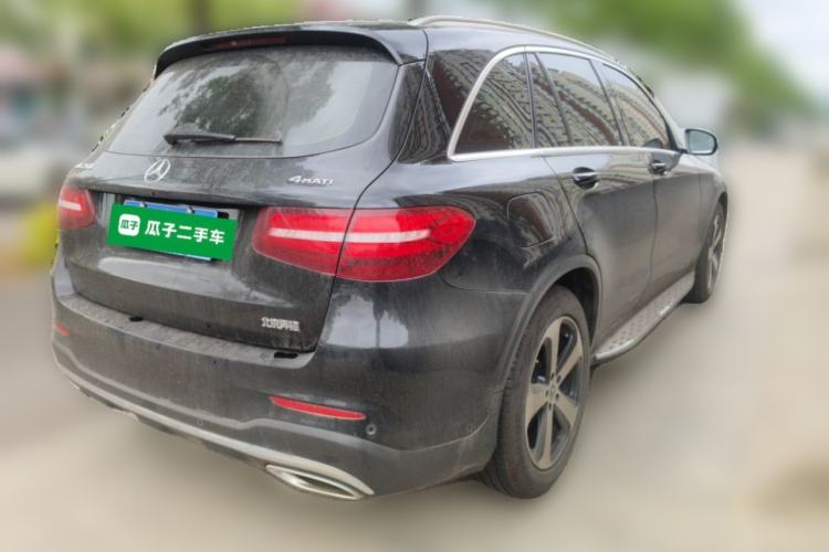 Used Mercedes-Benz GLC 2018 GLC 260 4MATIC Luxury Model Rear Right 45 Deg
