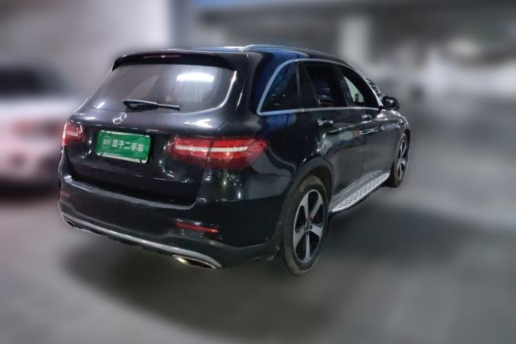 Used Mercedes-Benz GLC 2018 GLC 260 4MATIC Luxury Model Rear Right 45 Deg