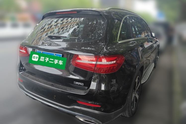 Used Mercedes-Benz GLC 2018 GLC 260 4MATIC Luxury Model Rear Right 45 Deg